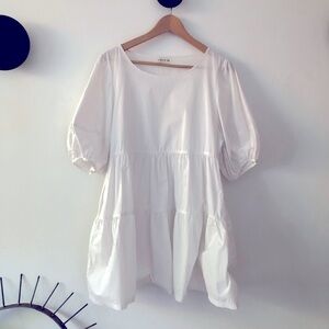 A Bronze Age White Nati dress